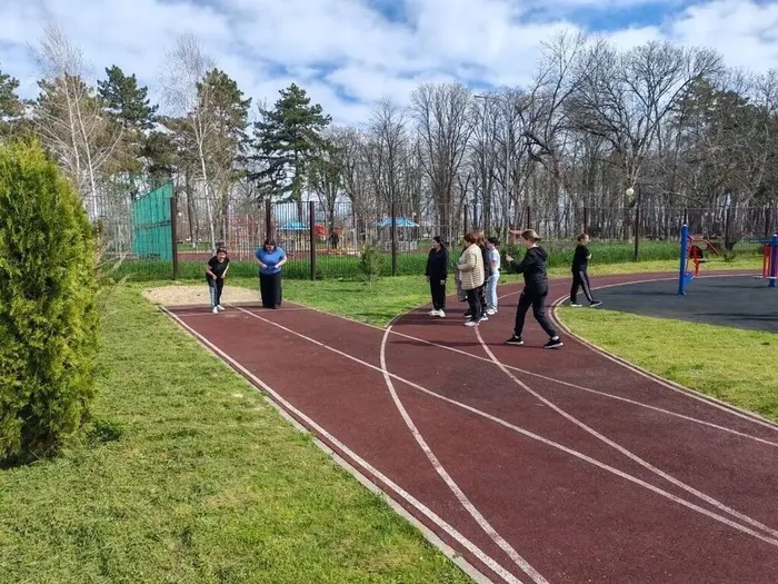 Eptw-RzP21iYYSMTK5DFLiknWajf19d3q1q0BBNkwpm_nYiNJ-tyGHP-y1YbveKhNJVjNpVqm3L3KQYzoKLXcBBZ